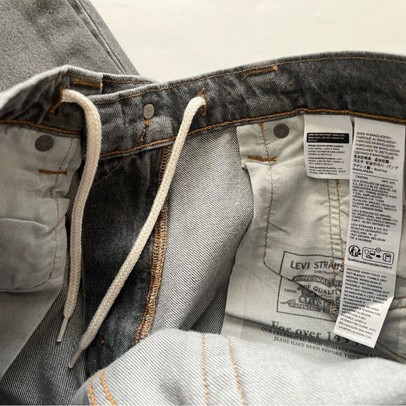 Levi's Super baggy Skateboarding Jeans Gray Size 28x34 NWT - Picture 10 of 12
